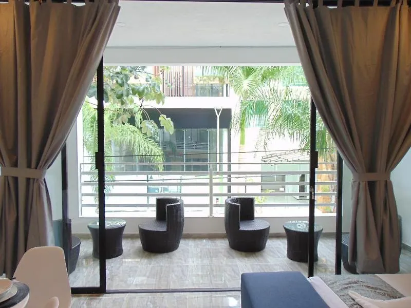 ホテル Romanina By 5Th Avenue Realty Group プレヤデルカーメン